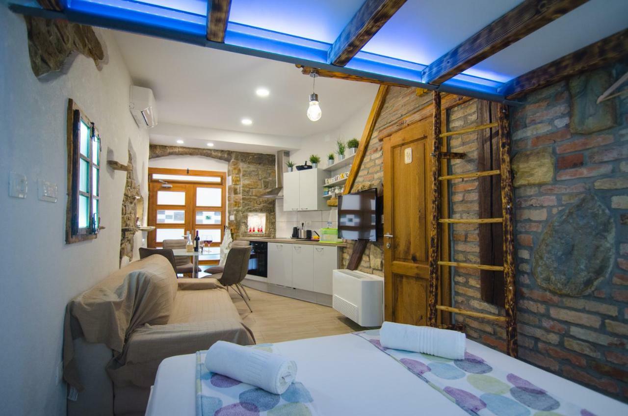 Traditional Piran Studio Экстерьер фото